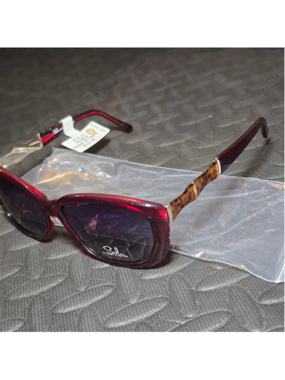 Women's Sol by Daisy Fuentes Burgundy Sunglasses One Size